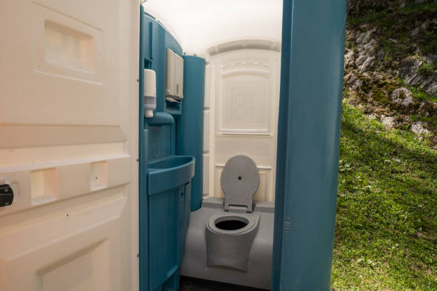 Best Portable Restroom Setup and Delivery in Brodhead, WI